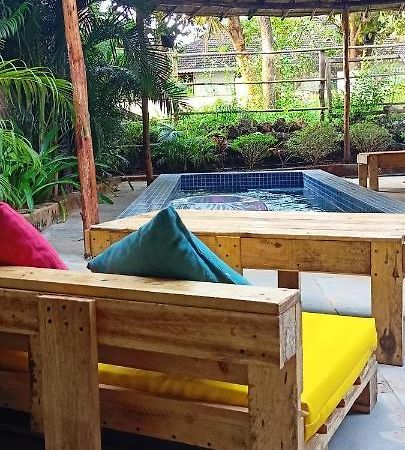 Red Monkeys Hostel Arambol Dış mekan fotoğraf