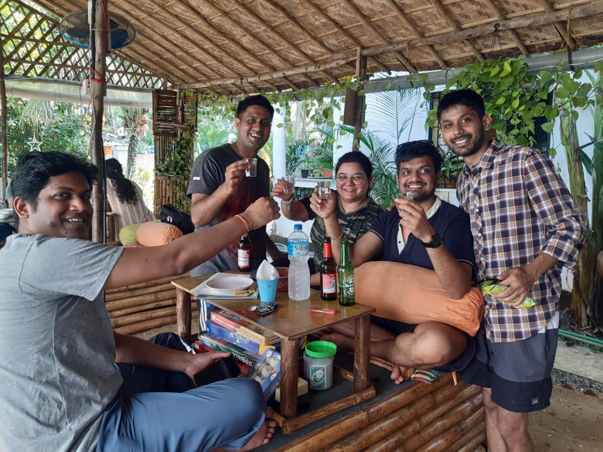 Red Monkeys Hostel Arambol Dış mekan fotoğraf
