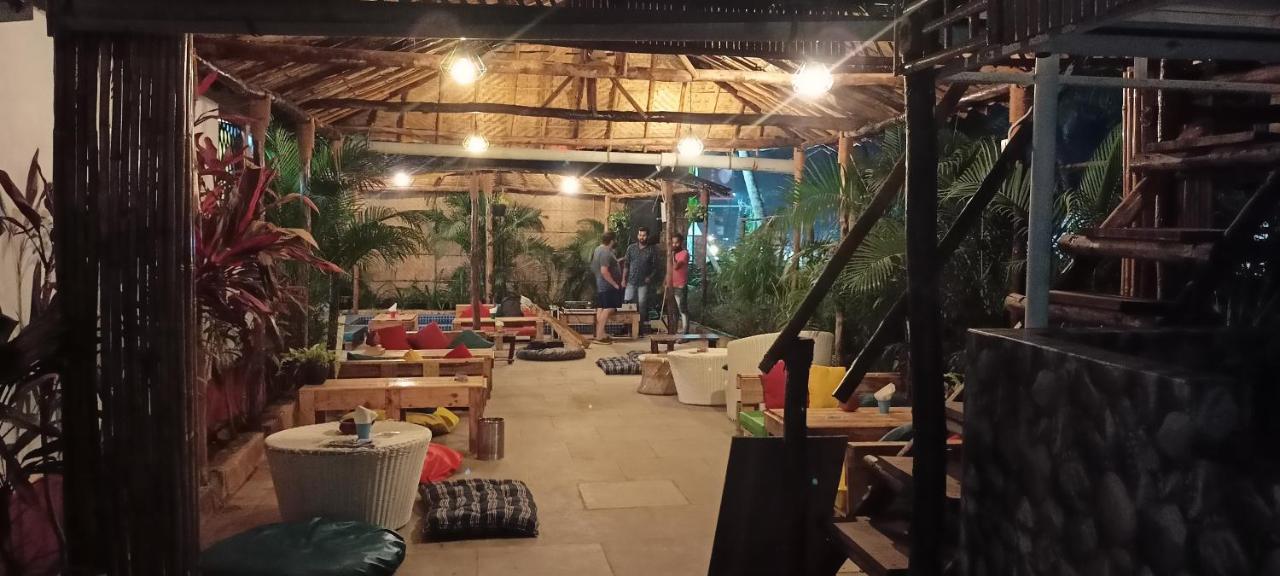 Red Monkeys Hostel Arambol Dış mekan fotoğraf
